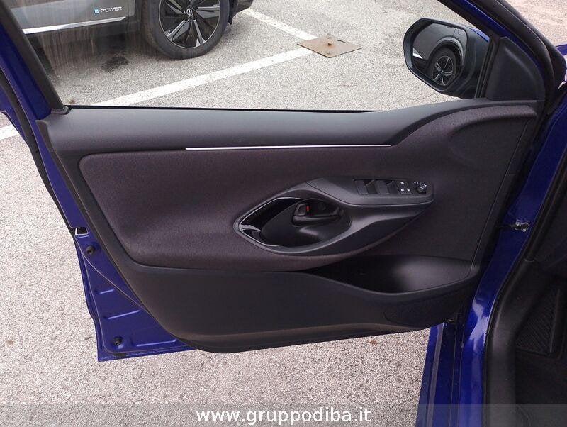 Toyota Yaris IV 2020 1.5h 130 Lounge