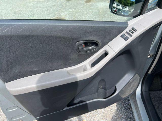 TOYOTA Yaris 1.4 D-4D 5 porte