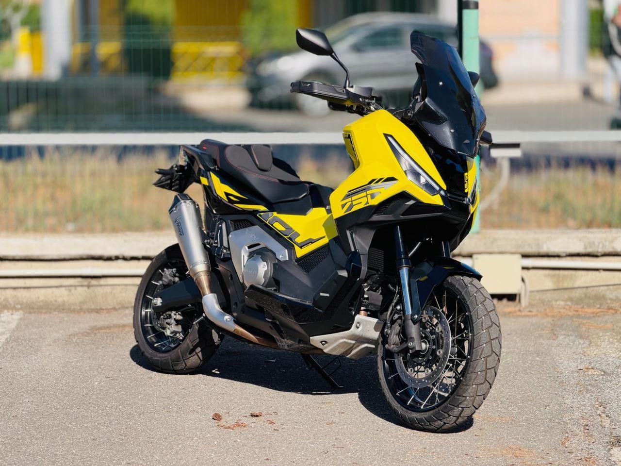 HONDA X-ADV 750 Special Edition Scarico Completo Sella gel