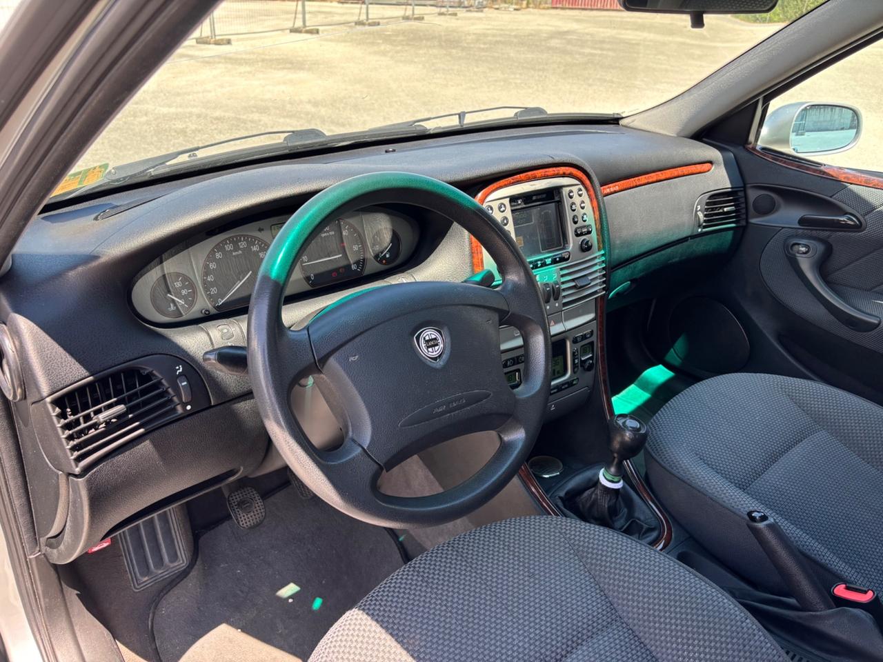 Lancia Lybra 1.9 JTD cat Intensa
