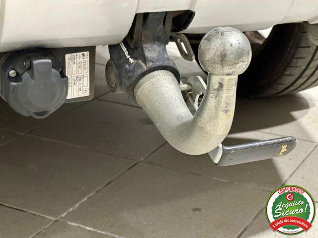 CHEVROLET Captiva 2.2 VCDi 184CV aut. 4WD LTZ *7 POSTI*GANCIO*