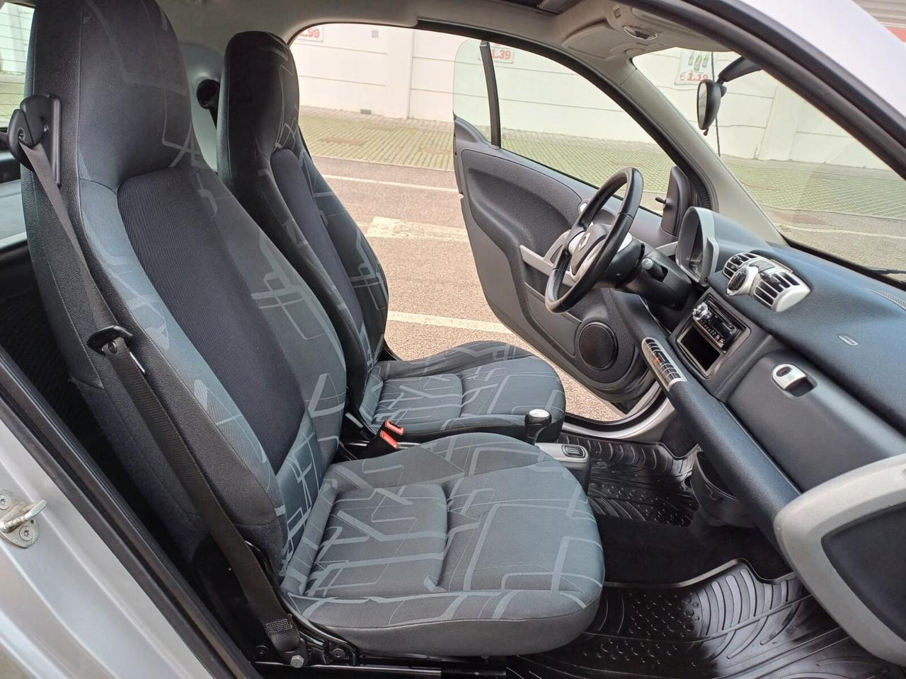 Smart ForTwo 1000 52 kW coupé passion