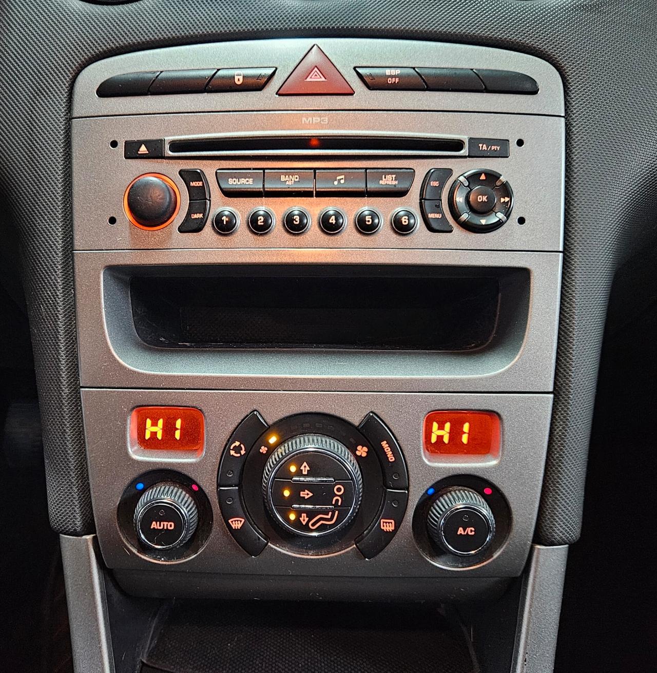 PEUGEOT 308 TECNO 1.6 HDI PERFETTA E FULL