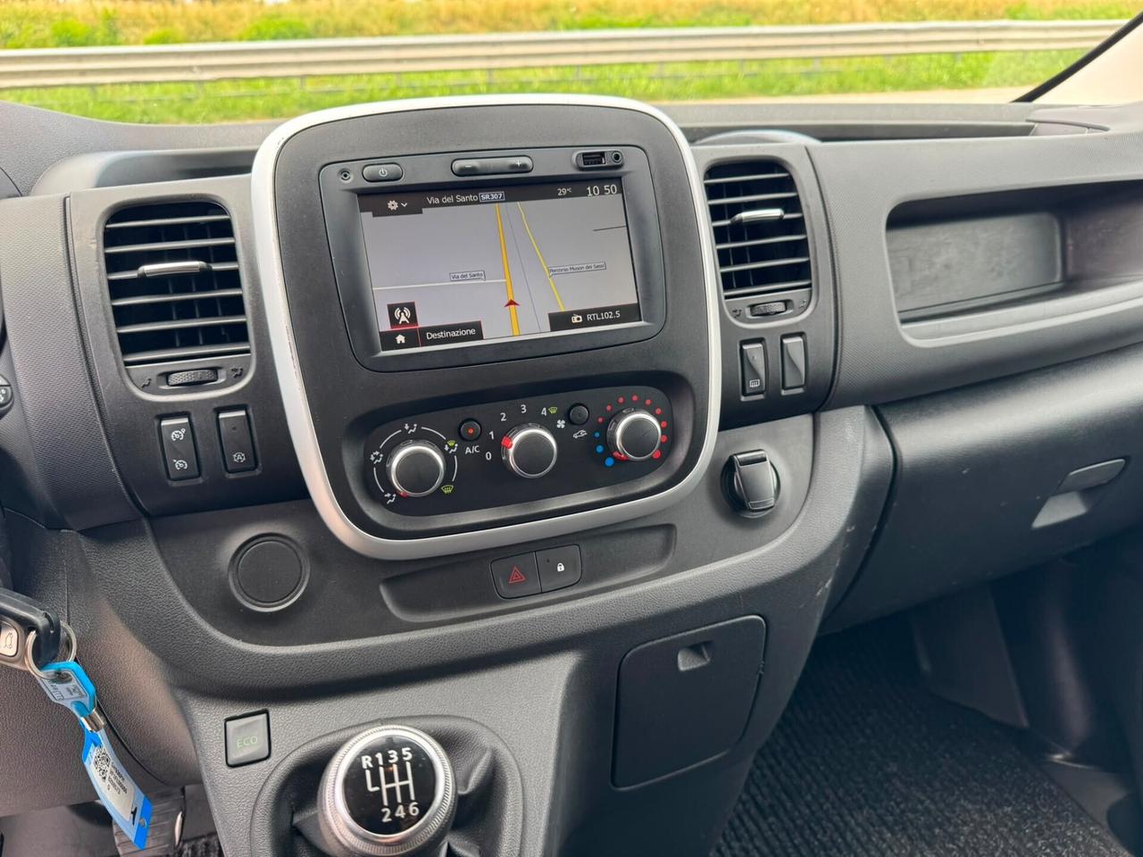 Renault Trafic T29 2.0 dCi 120CV PC-TN Furgone Ice