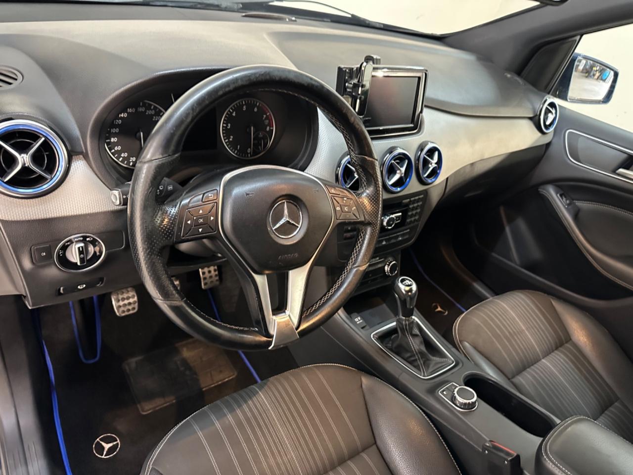 Mercedes-benz B 200 B 200 BlueEFFICIENCY Premium