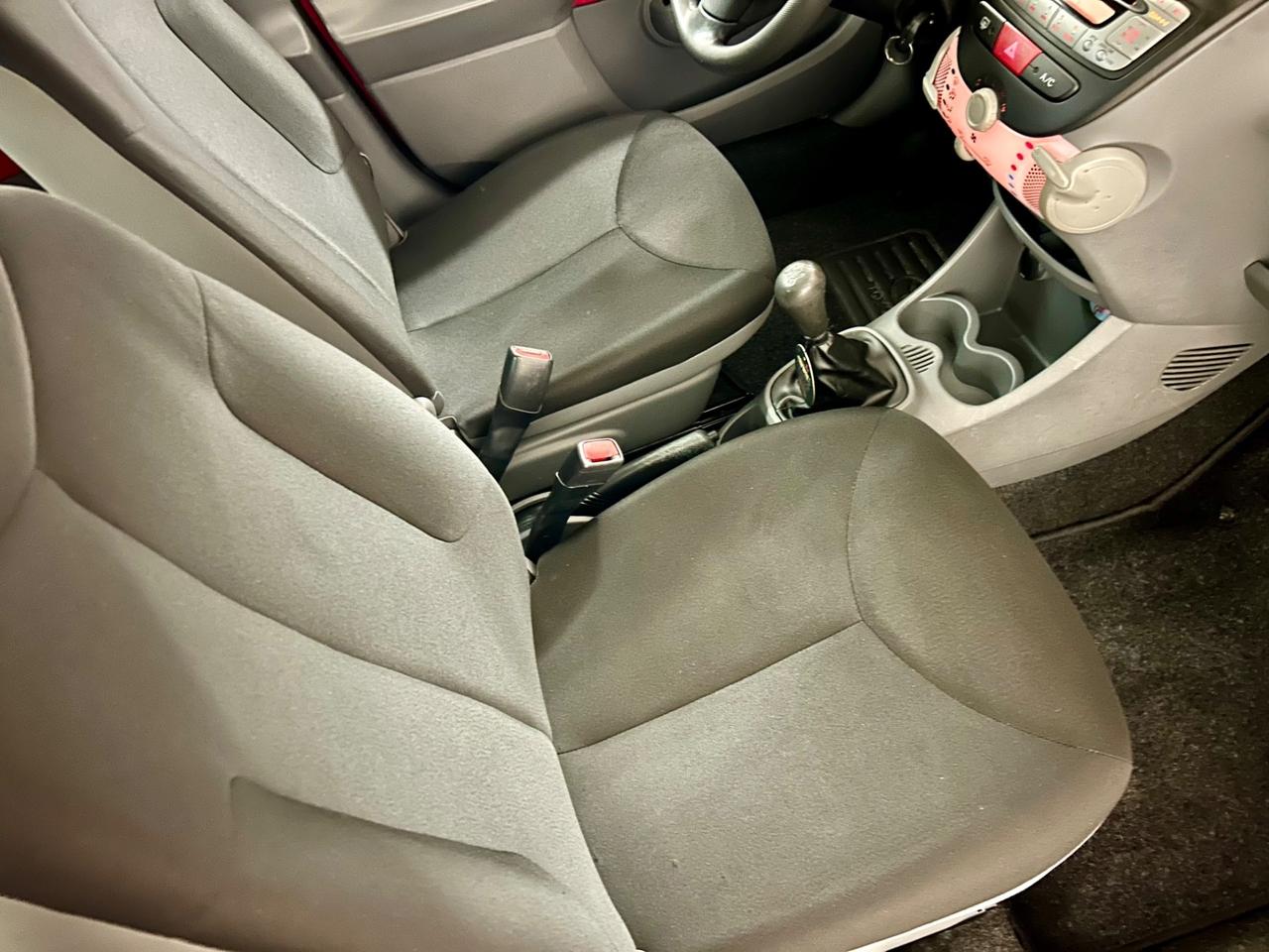 Toyota Aygo 1.0 12V VVT-i 5 porte Sol Connect