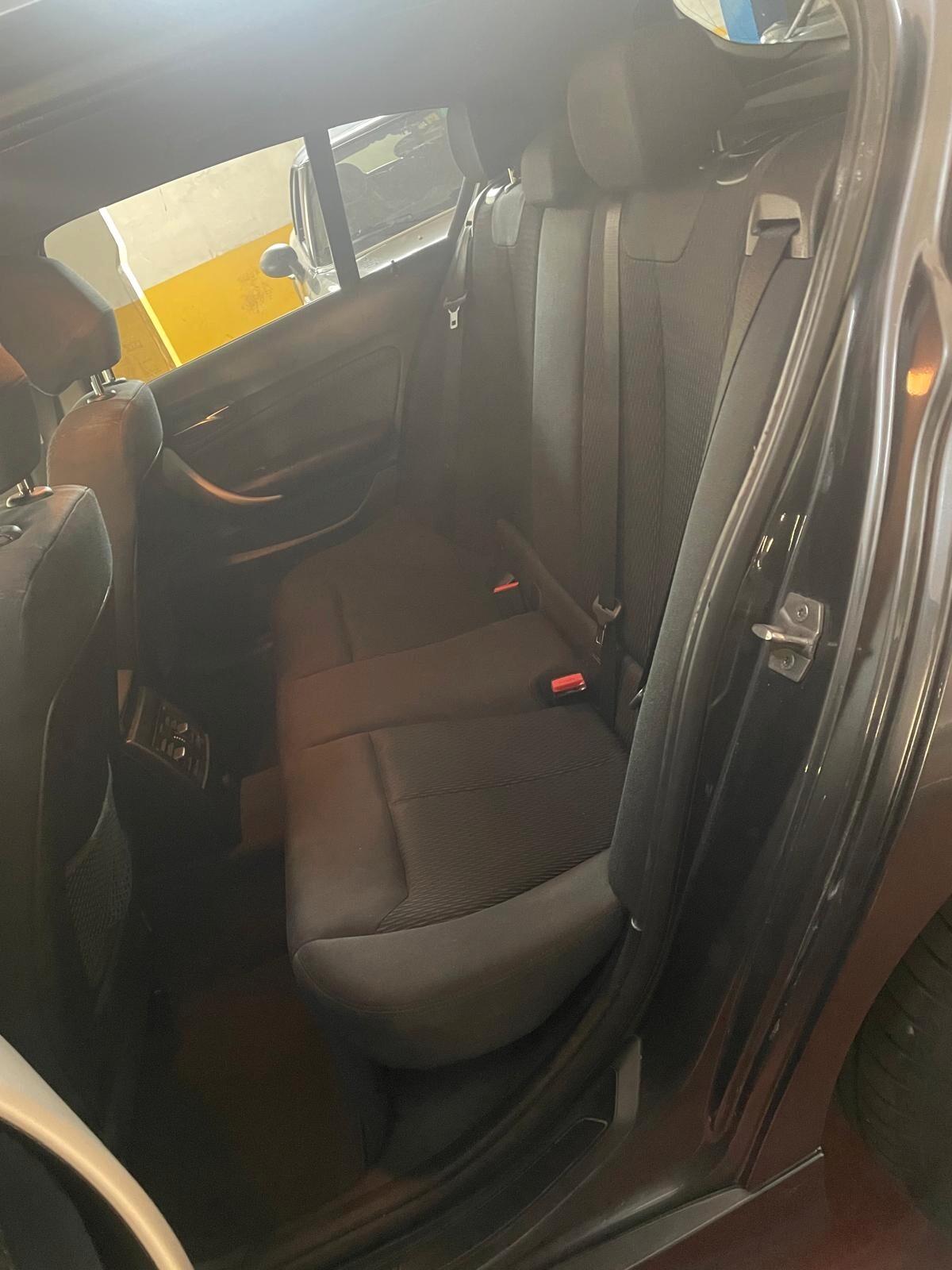 Bmw 118 118d 5p. Sport