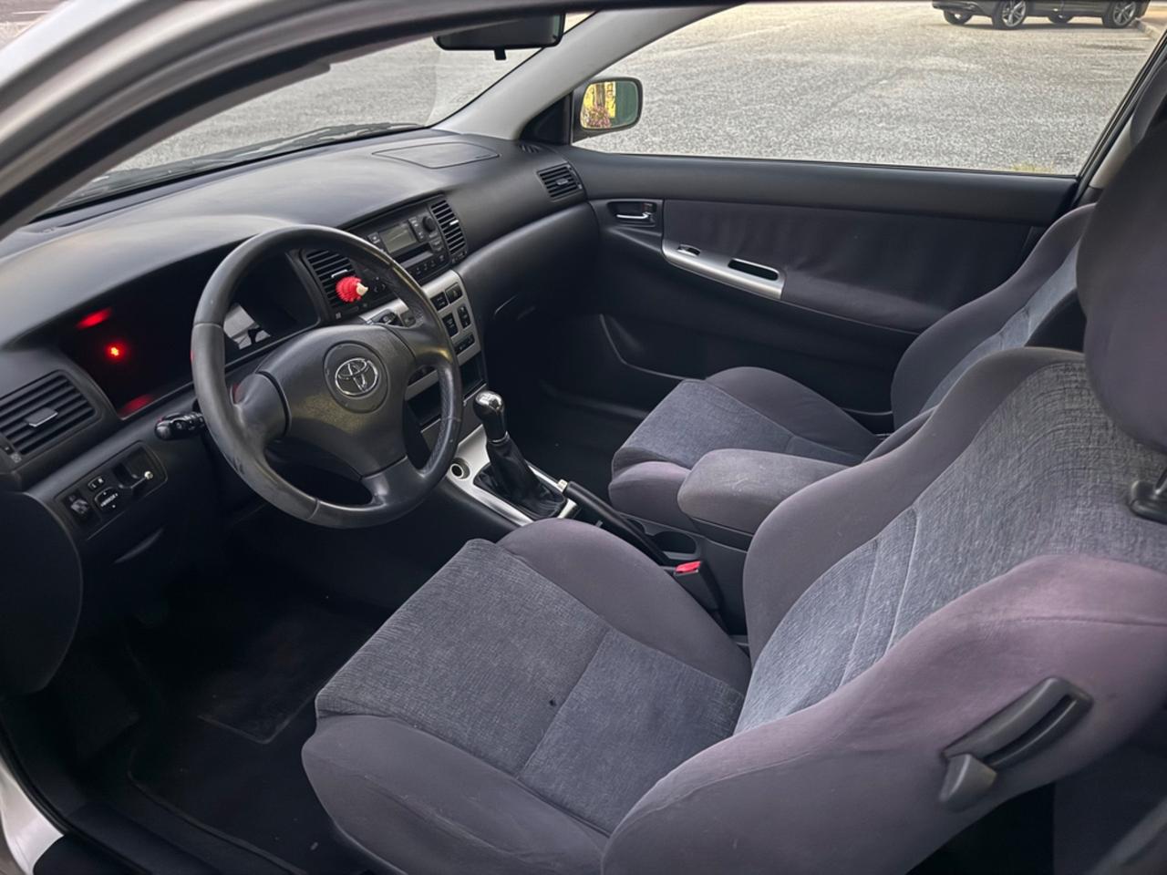 Toyota Corolla 1.6 16V 3 porte