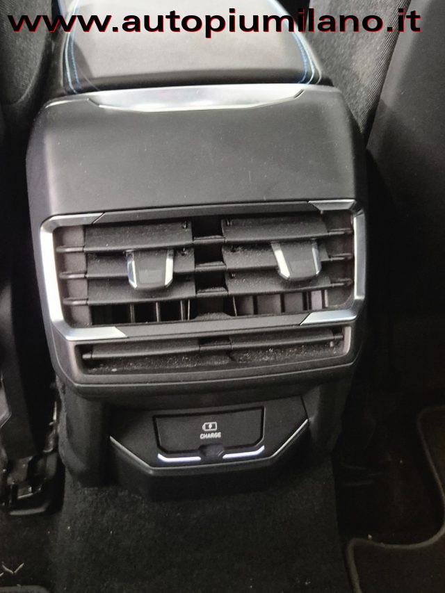 LYNK & CO 01 PHEV