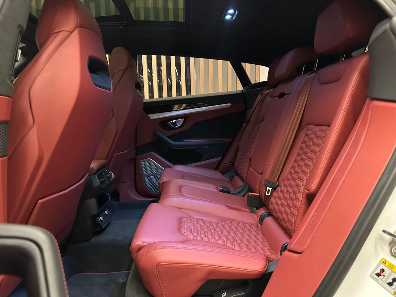 Lamborghini Urus 4.0 FULL PARI AL NUOVO KM ZERO