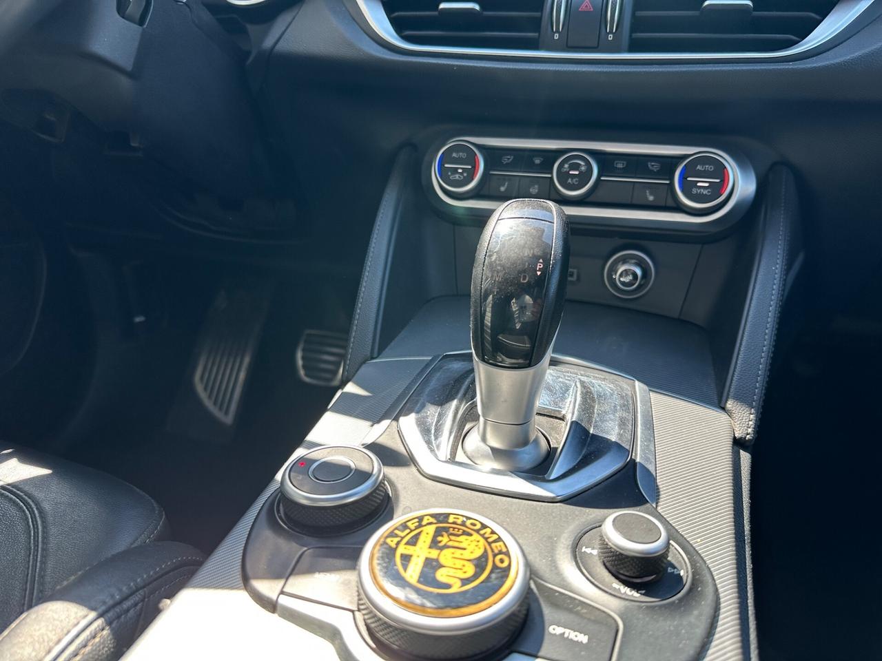 Alfa Romeo Stelvio 2.2 Turbodiesel 210 CV AT8 Q4 Veloce