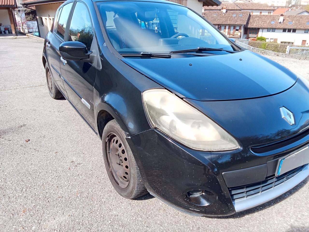 Renault Clio 1.2 16V 5 porte GPL Dynamique
