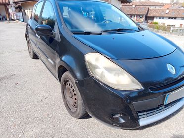 Renault Clio 1.2 16V 5 porte GPL Dynamique
