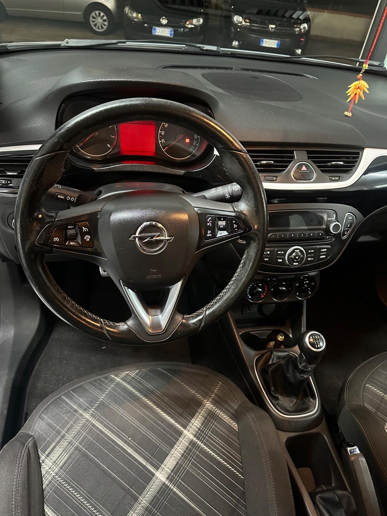 Opel Corsa 1.4 90CV GPL Tech 5 porte b-Color