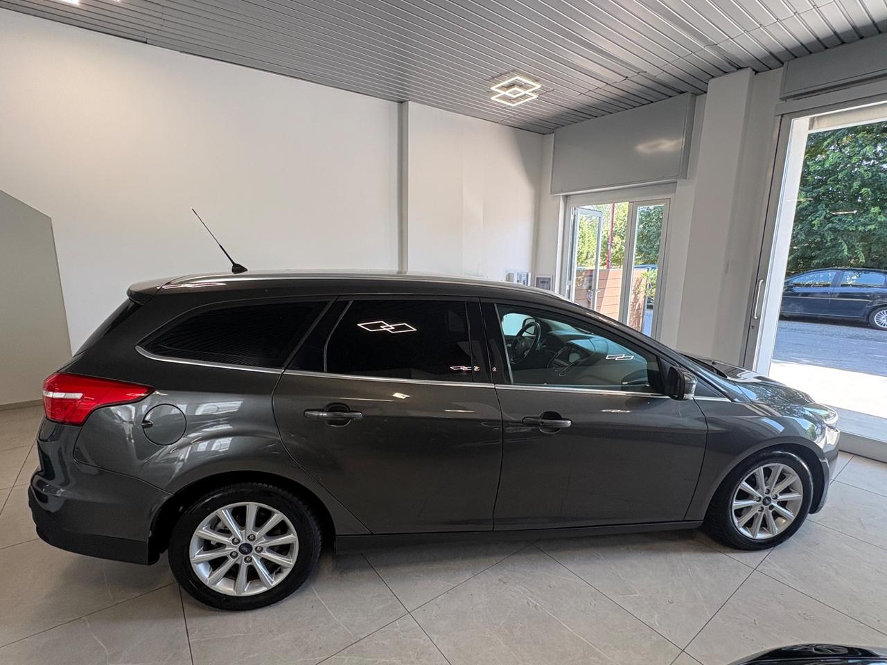 Ford Focus 1.5 TDCi 120 CV Start&Stop Powershift SW ST Line