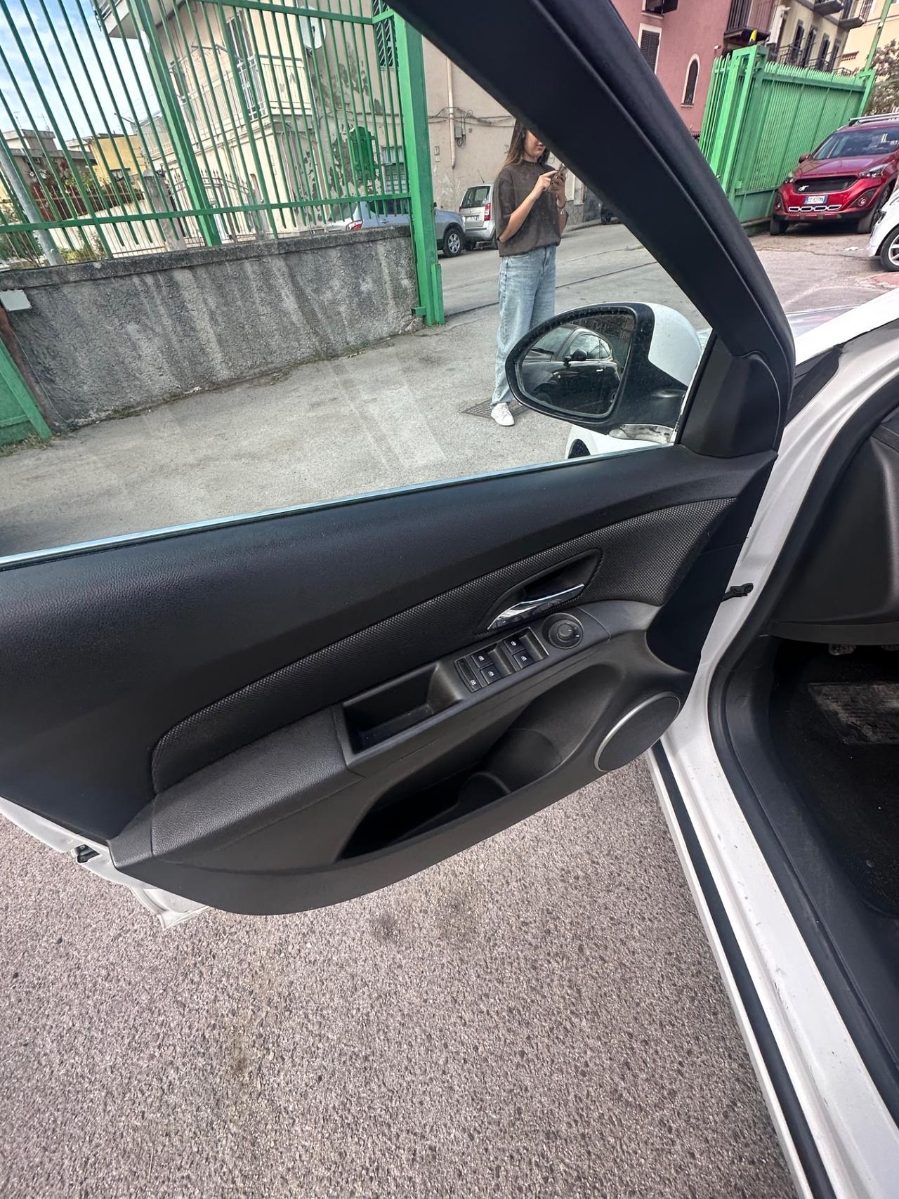 Chevrolet Cruze 1.7 Diesel 4 porte LT