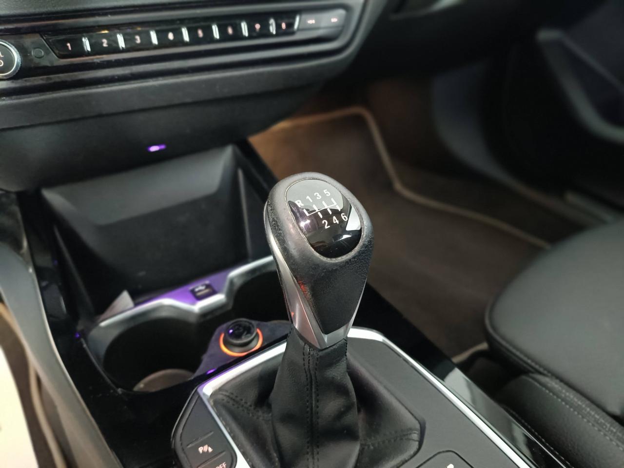 BMW Serie 1 F40 - 118i Advantage 136cv