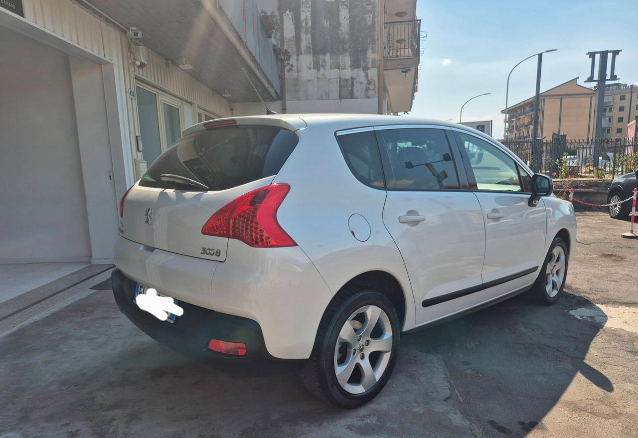 Peugeot 3008 1.6 HDi 112CV Business