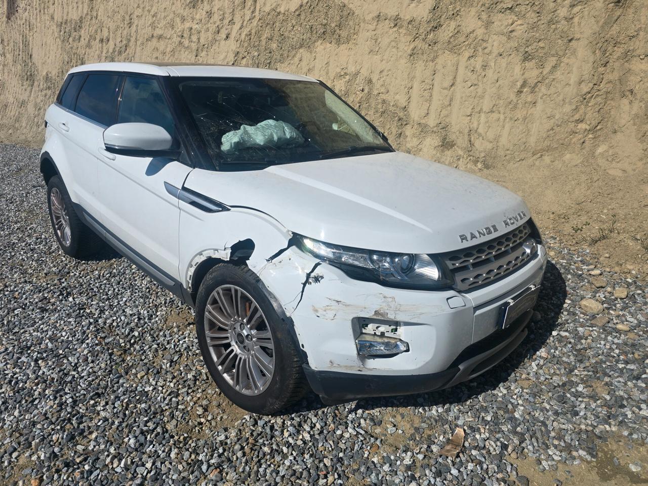 Land Rover Range Rover Evoque Range Rover Evoque 2.2 TD4 5p. Dynamic