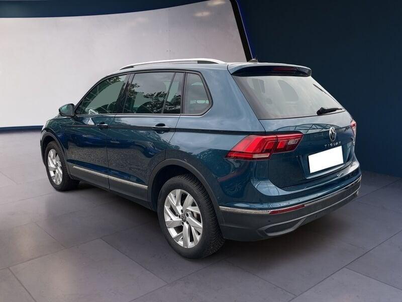 Volkswagen Tiguan II 2021 2.0 tdi scr Life 4motion 150cv dsg