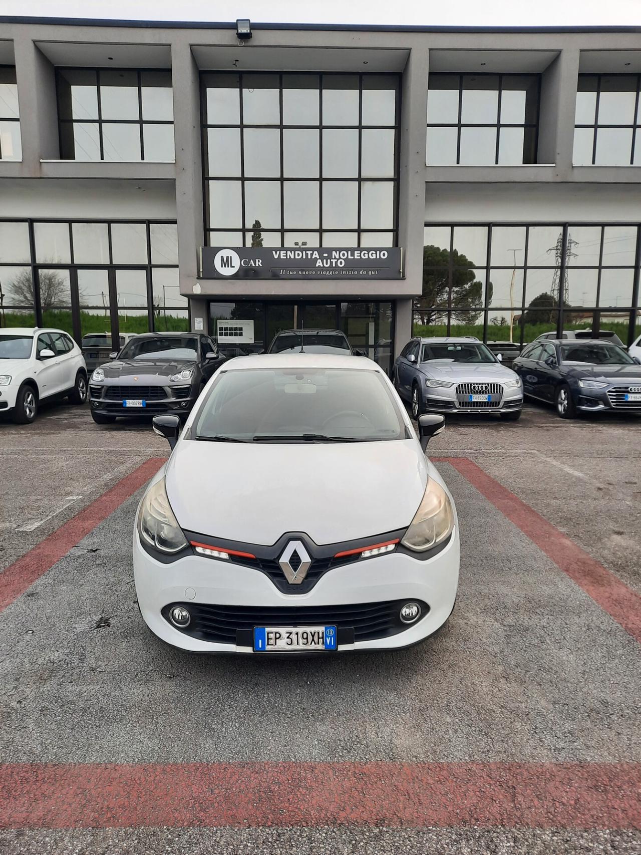 Renault Clio 1.2 75CV 5 porte Live OK NEOPATENTATI