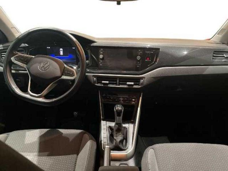 Volkswagen Polo VI 2022 1.0 tsi Life 95cv dsg