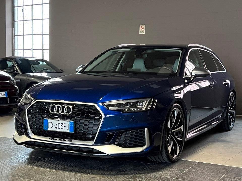 Audi RS4 Avant 2.9 tfsi quattro 450cv tiptronic