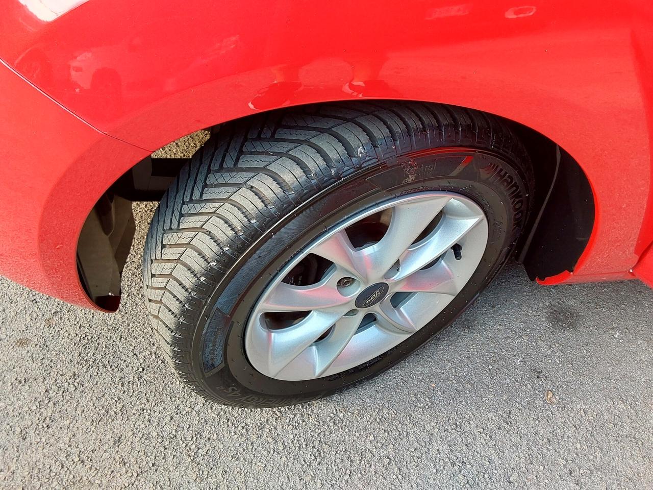 Ford Ka 1.2 8V 69 CV Titanium