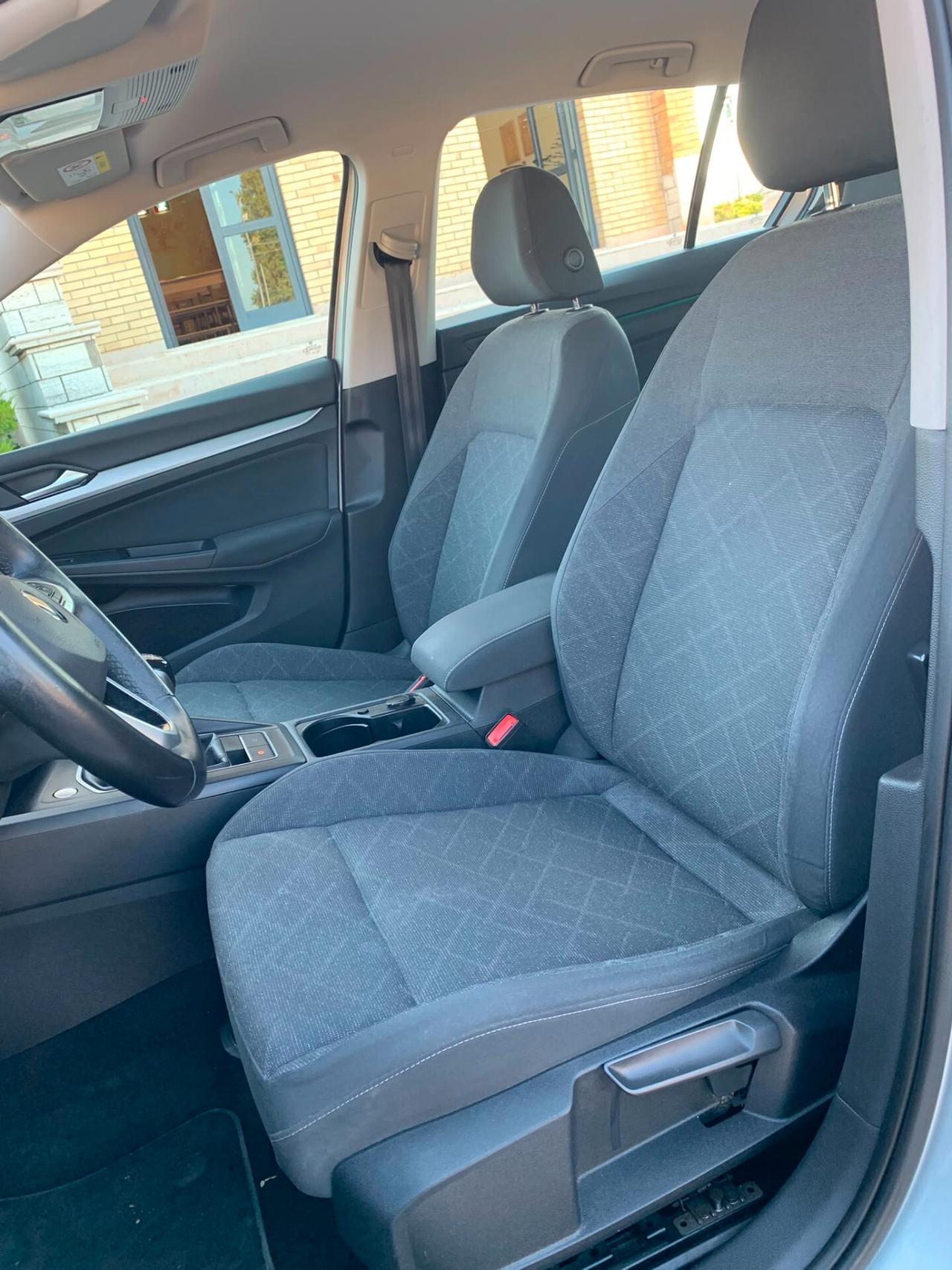 Volkswagen Golf 2.0 TDI 115 cv
