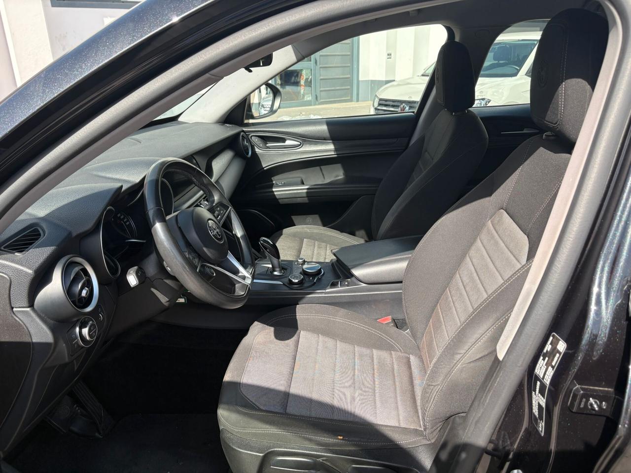 Alfa Romeo Stelvio 2.2 Turbodiesel 210 CV AT8 Q4 Business