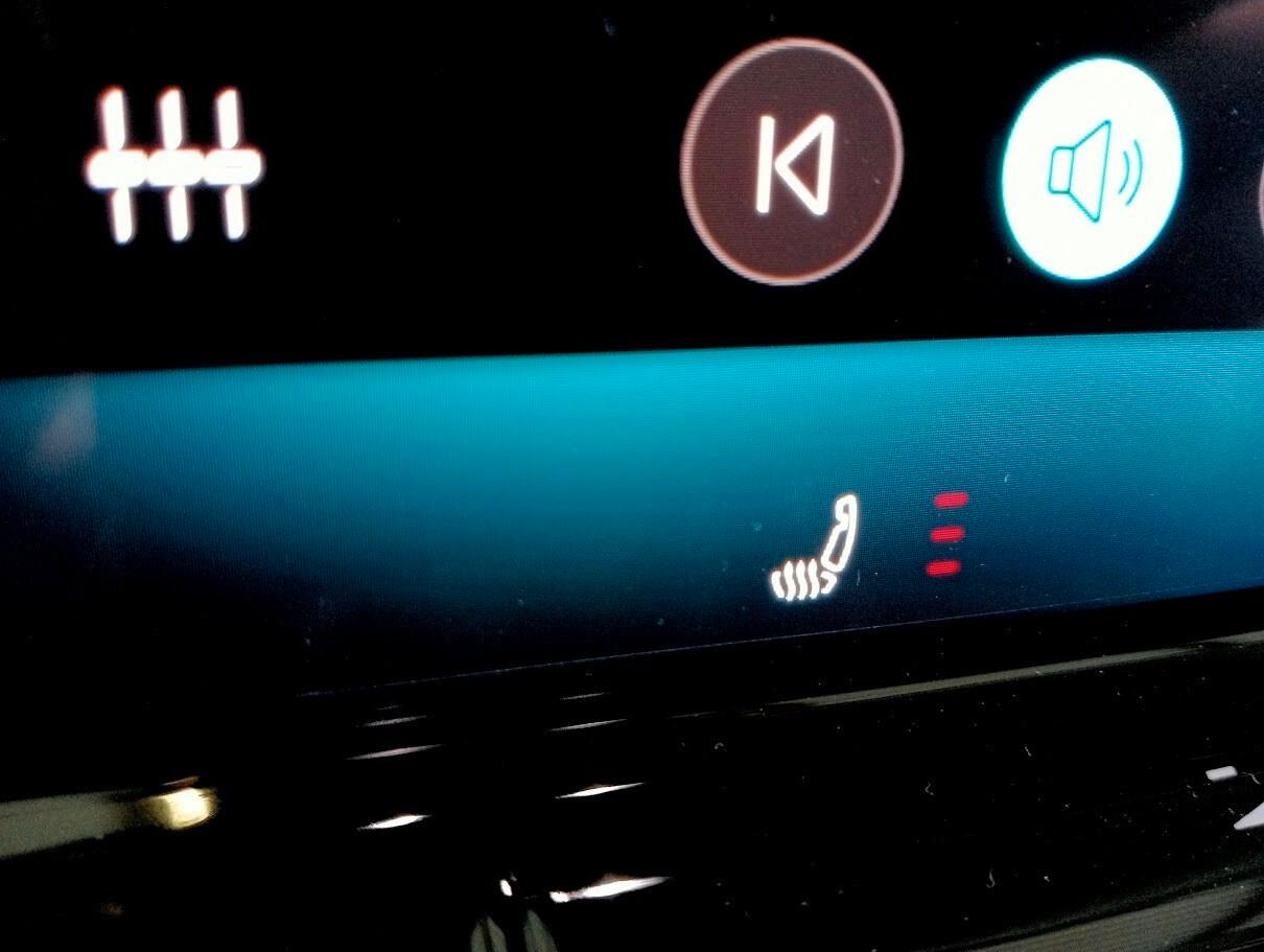 Volkswagen T7 California TRICOLOR TOUR TDI DSG LED 360 *OK 104 E AUTOCARRO*