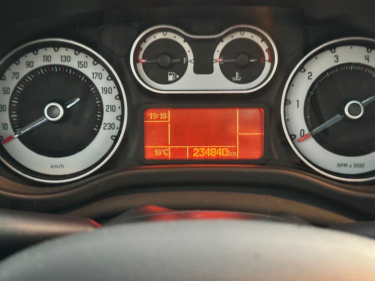 Fiat 500L 1.6 Multijet 105 CV Panoramic Edition