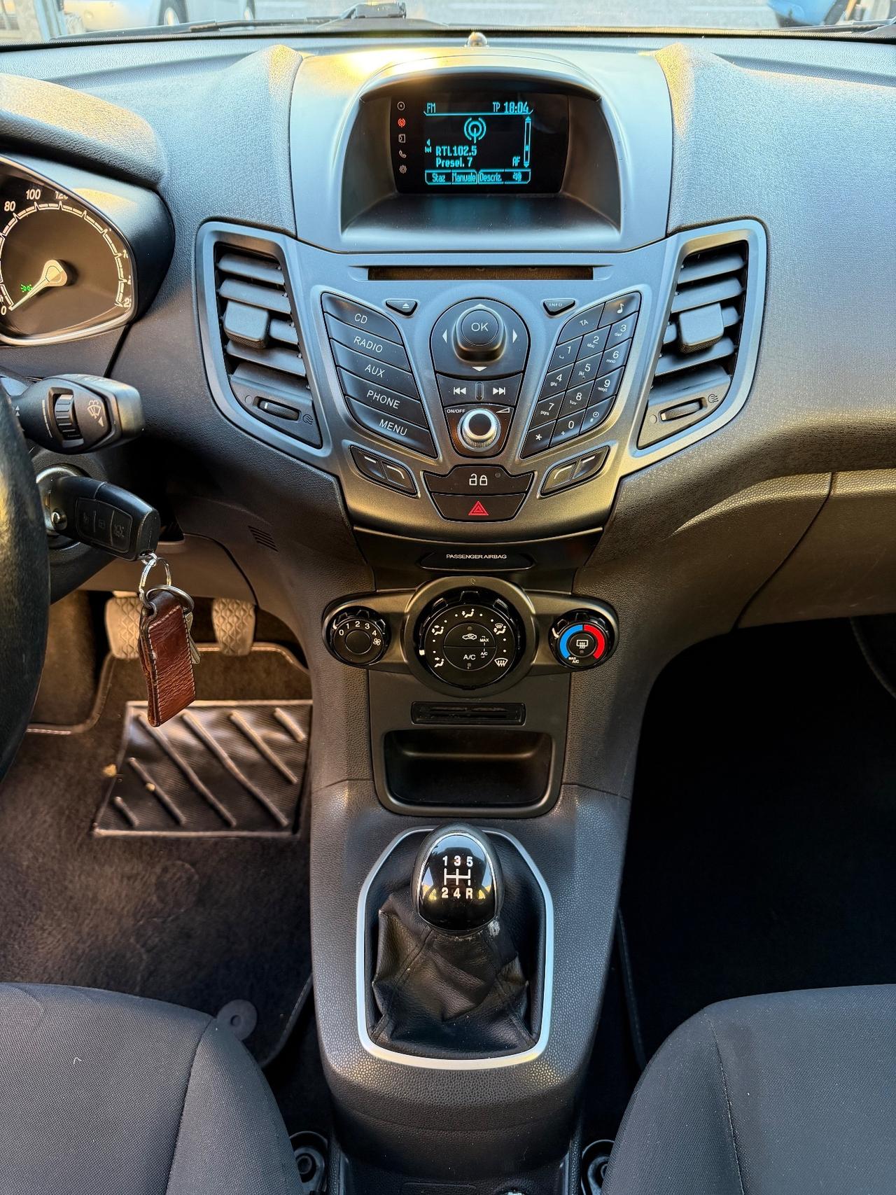 Ford Fiesta 1.5 TDCi 75CV 5 porte