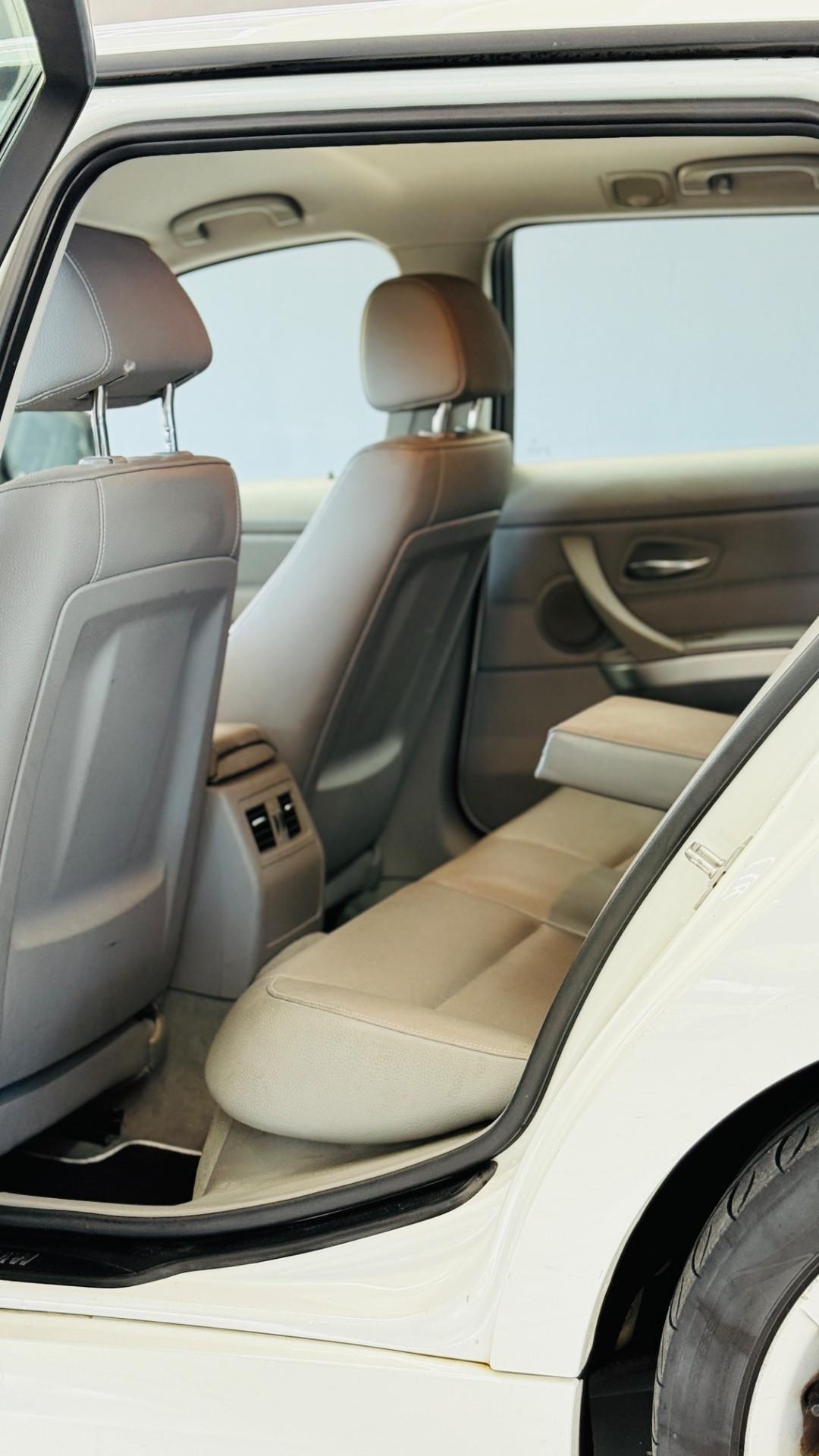 Bmw 320 320d cat Touring Attiva