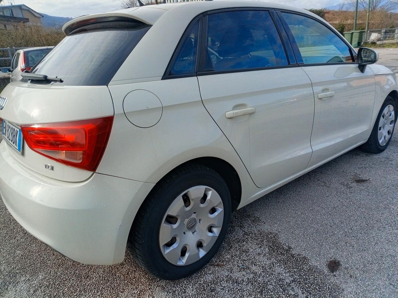 Audi A1 SPB 1.6 TDI S tronic ( cambio automatico) per neopatentati