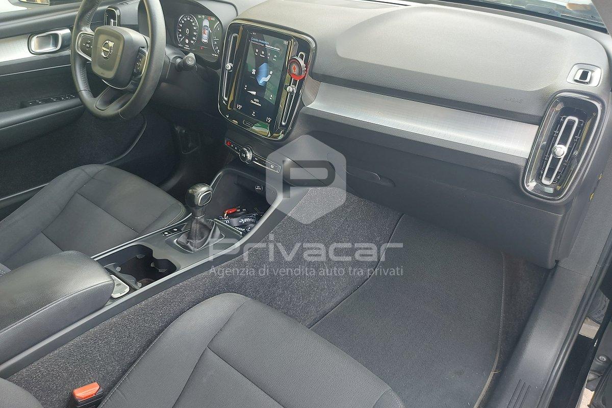 VOLVO XC40 D3 Momentum