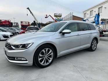 VOLKSWAGEN Passat Variant 2.0 TDI DSG Executive BlueMotion Tech.