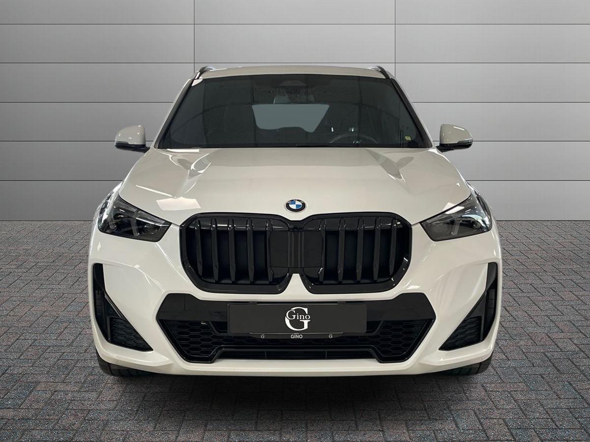 BMW X1 xdrive23d mhev 48V auto