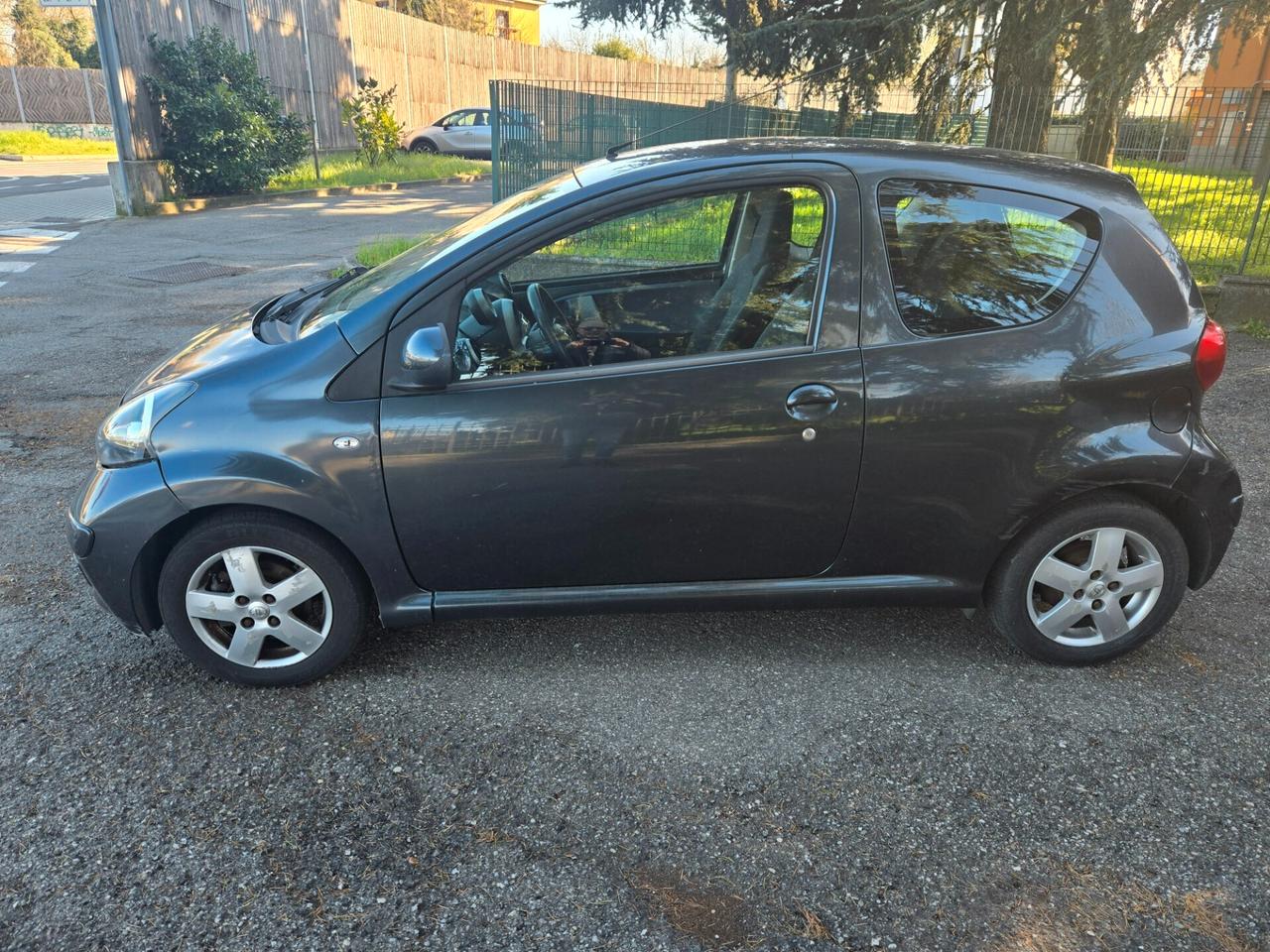 Toyota Aygo 1.0 12V VVT-i 3 porte Sol