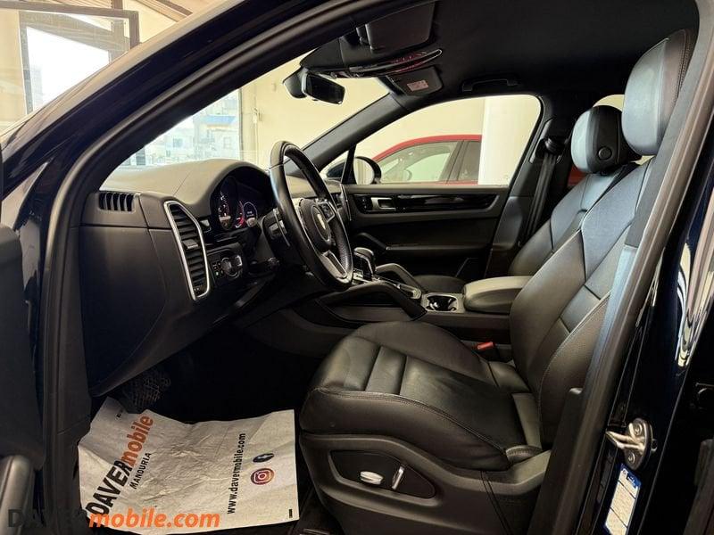 Porsche Cayenne Cayenne 3.0 e-hybrid tiptronic