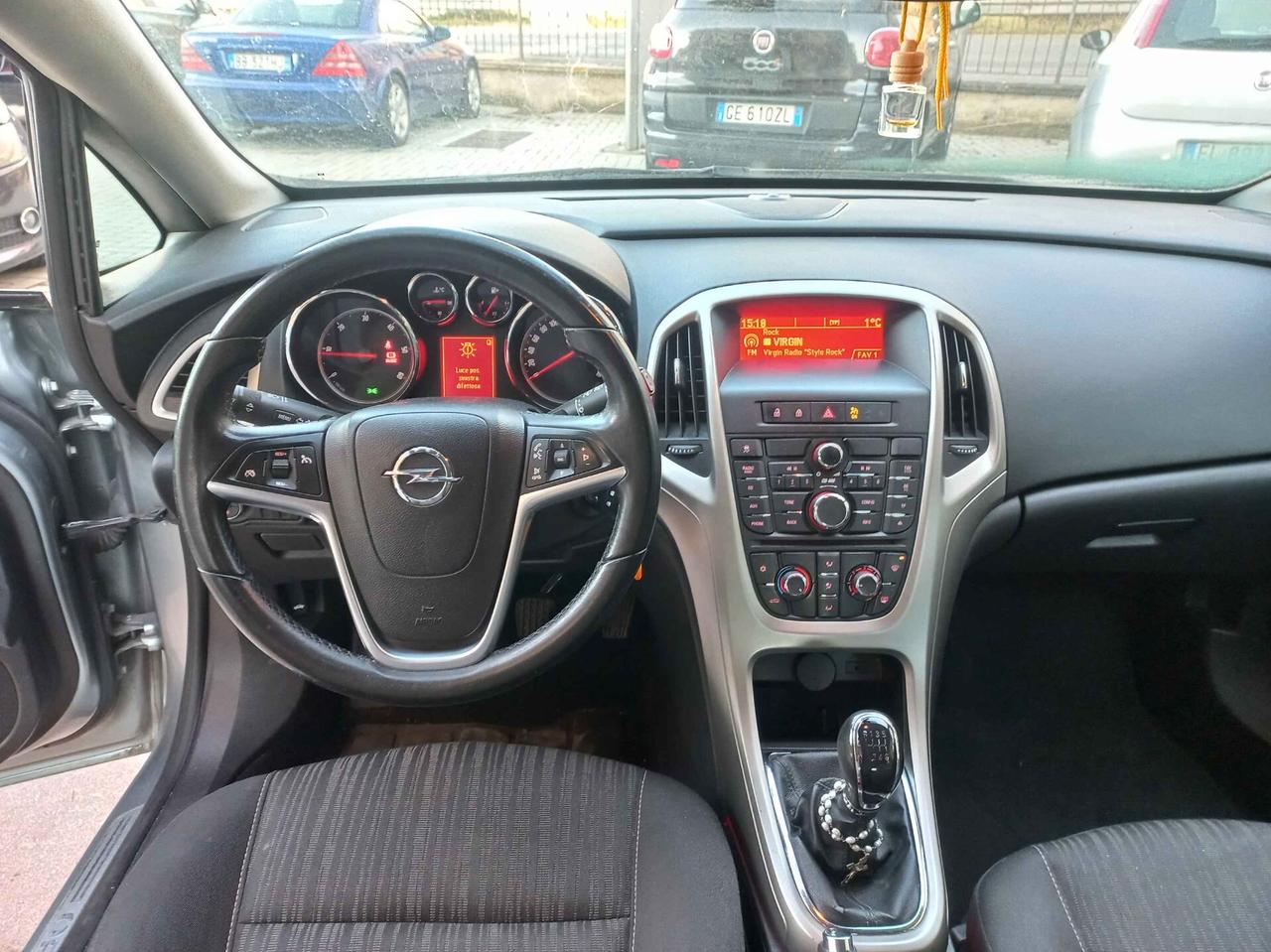 Opel Astra 1.7 CDTI 110CV 5 porte Cosmo