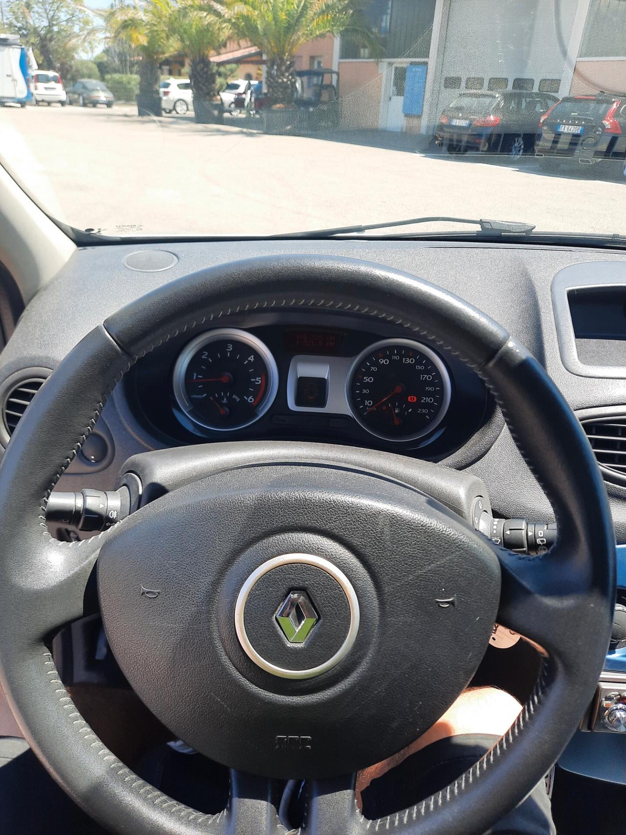 Renault Clio 1.5 dCi 70CV 5 porte UNICO. PRO