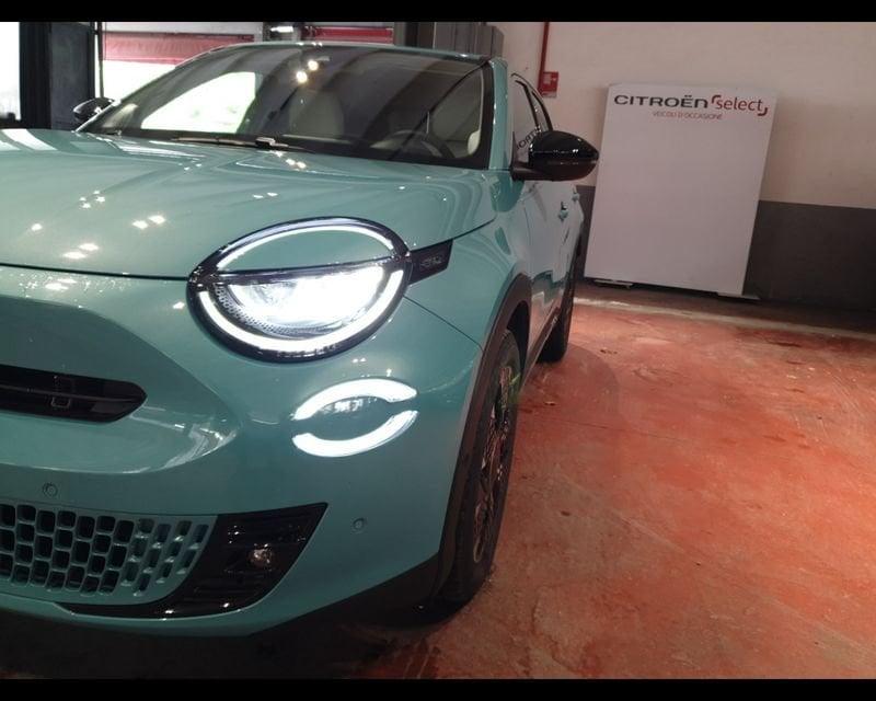 FIAT 600 (2023-->) Hybrid 100 CV DCT MHEV La Prima