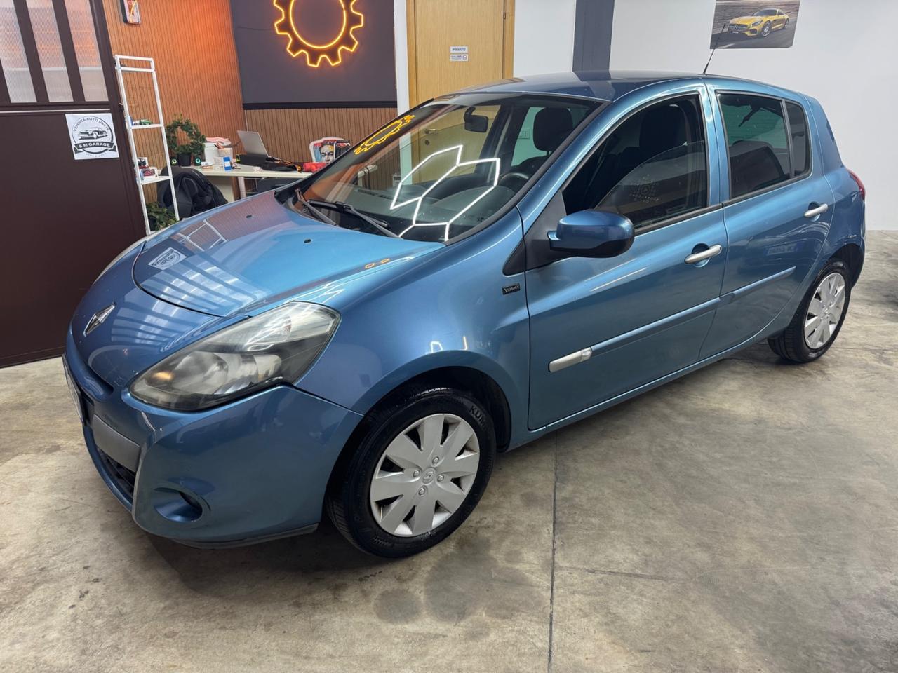 Renault Clio 1.2 GPL - POCHI KM - 2011