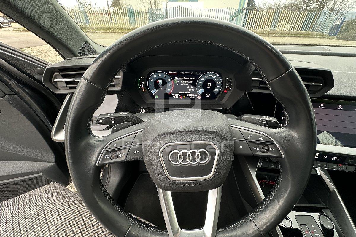 AUDI A3 SPB 30 g-tron S tronic Business Advanced