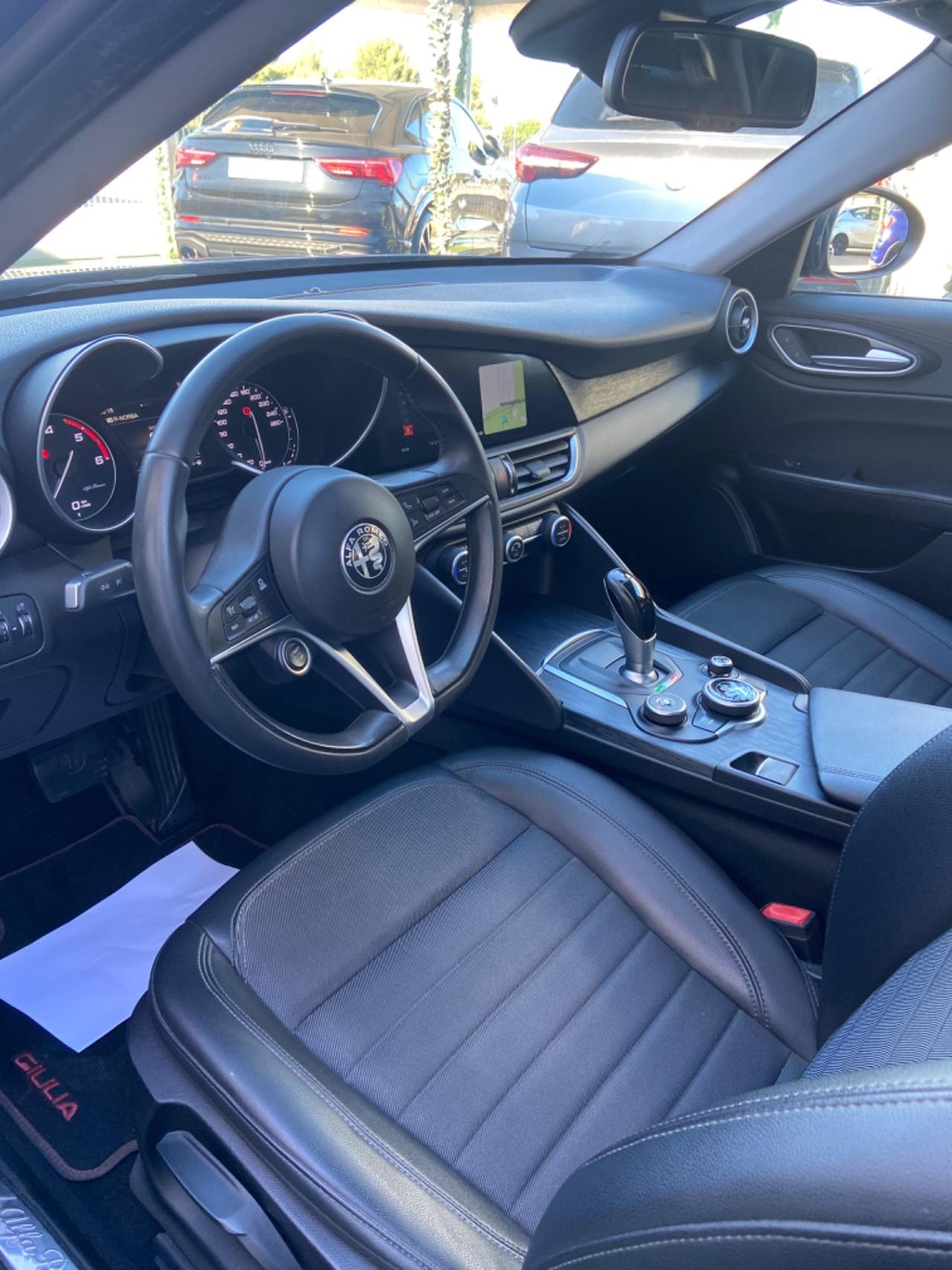 Alfa Romeo Giulia 2.2 160 CV AT8 2019 NUOVA GARANZIA