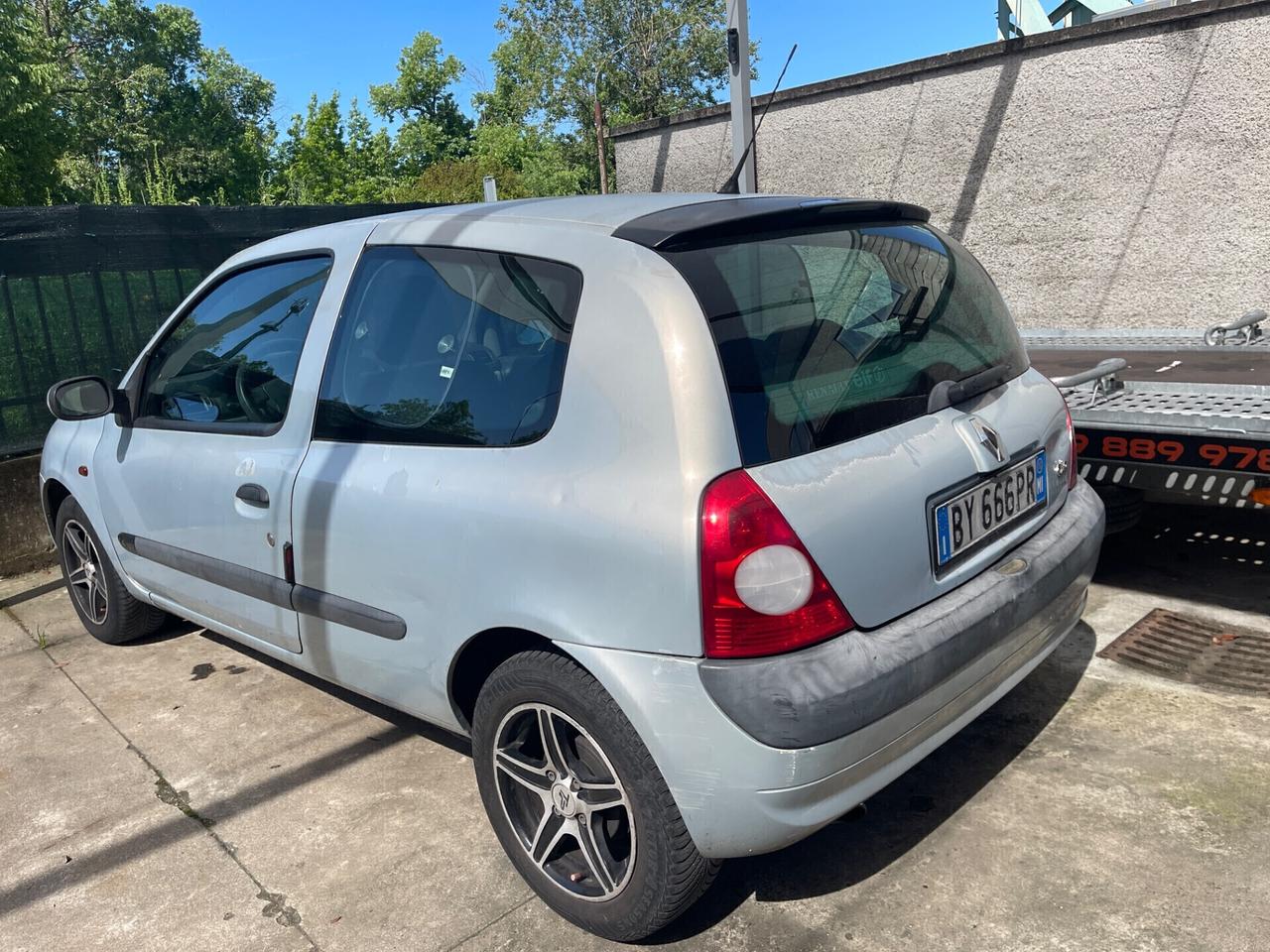Renault Clio 1.4 16V benzina neopatentati