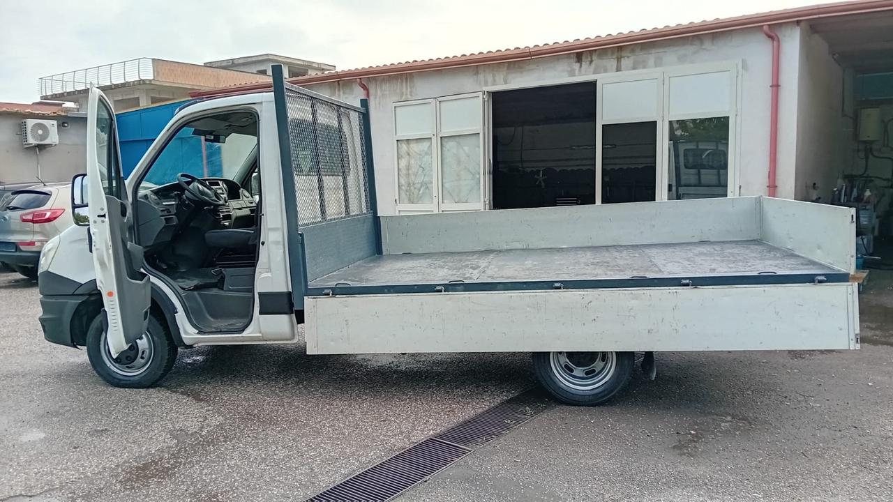 Iveco Daily 35c11-2.3 mjt-cassone fisso -2015