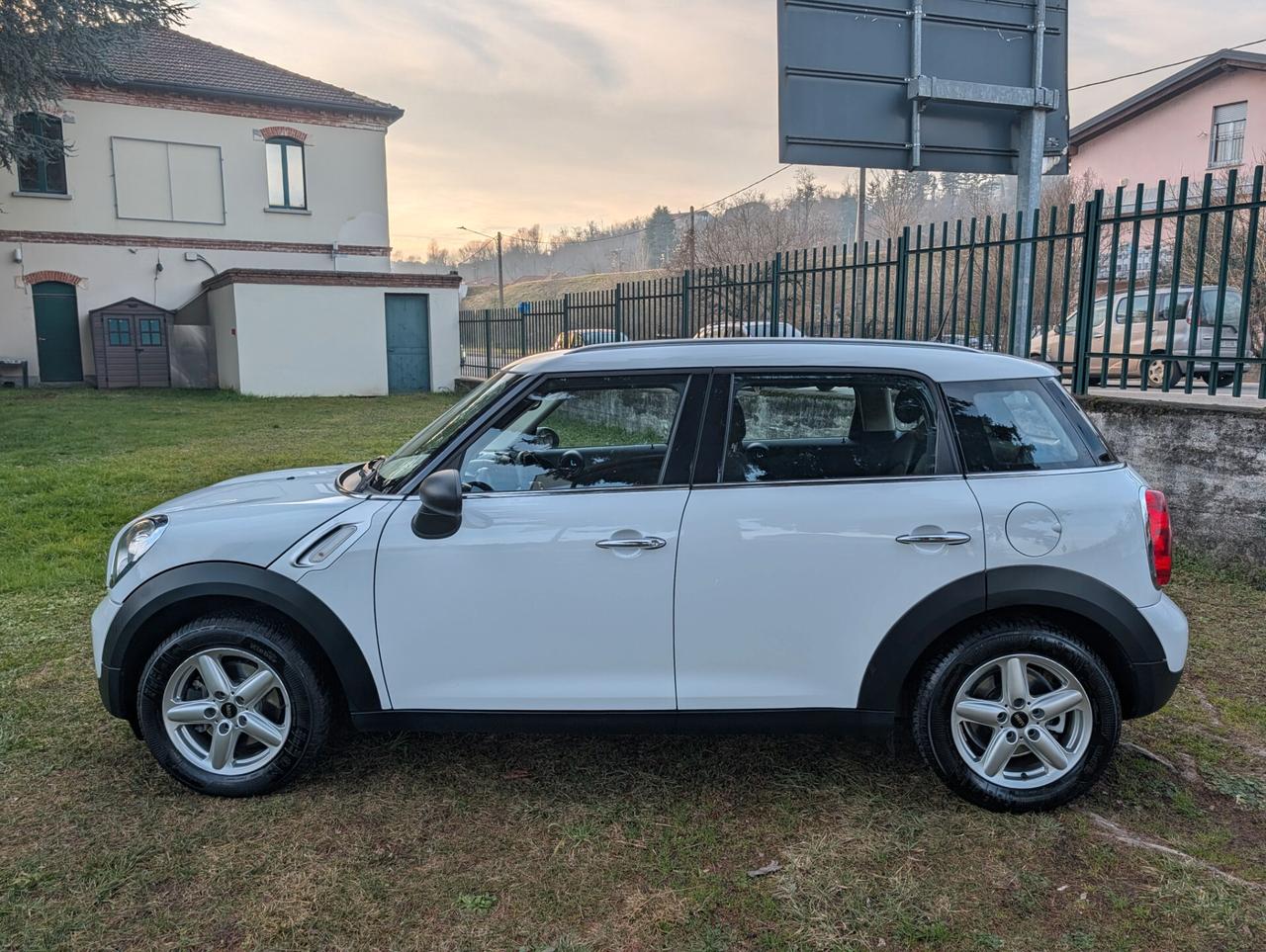 Mini Cooper Countryman 1.6 One