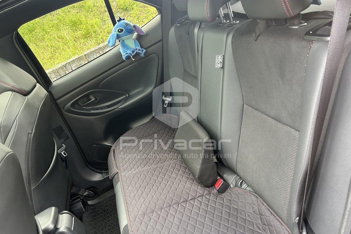 TOYOTA Yaris Cross 1.5 Hybrid 5p. E-CVT GR SPORT Black Sky